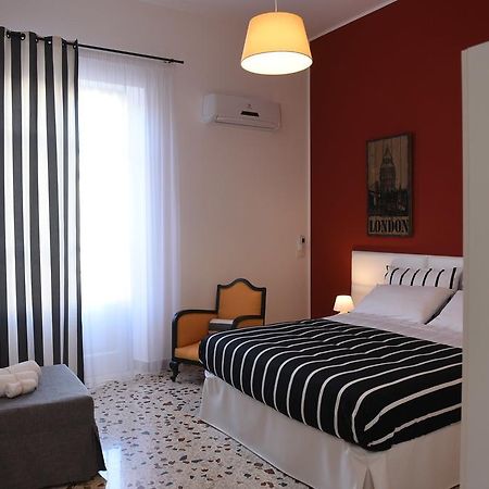 קאסטלמארה דל גולפו Chic Apartment Le Monde מראה חיצוני תמונה
