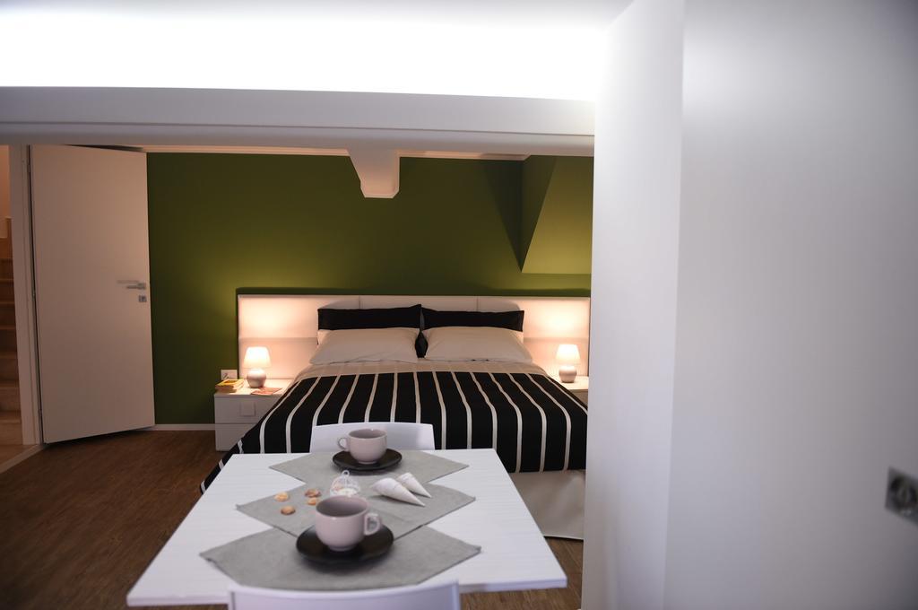 קאסטלמארה דל גולפו Chic Apartment Le Monde מראה חיצוני תמונה