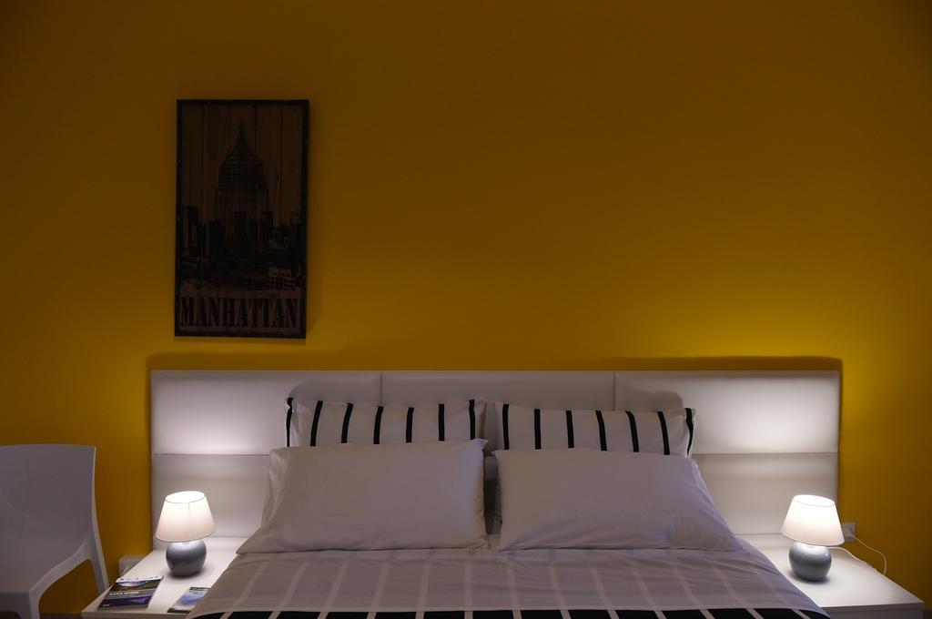 קאסטלמארה דל גולפו Chic Apartment Le Monde מראה חיצוני תמונה