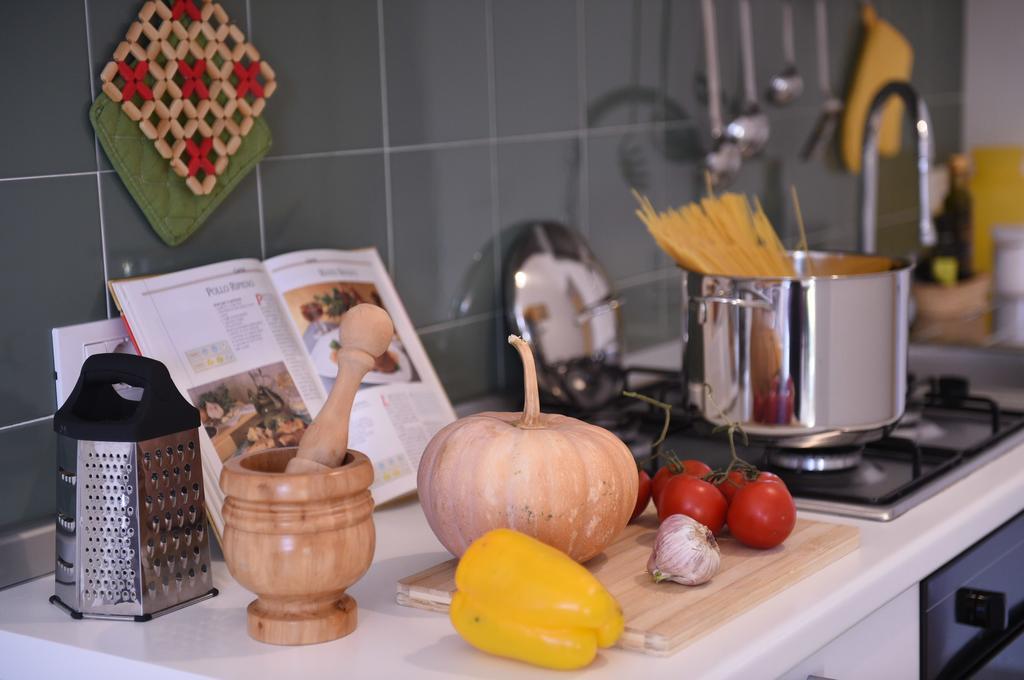 קאסטלמארה דל גולפו Chic Apartment Le Monde מראה חיצוני תמונה