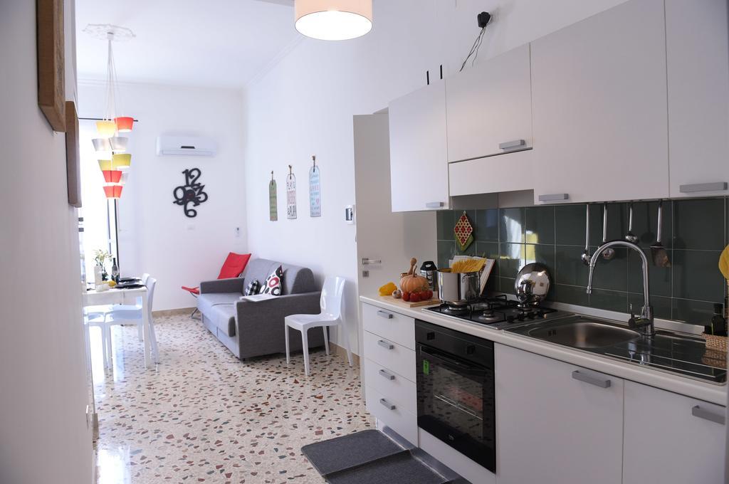קאסטלמארה דל גולפו Chic Apartment Le Monde מראה חיצוני תמונה